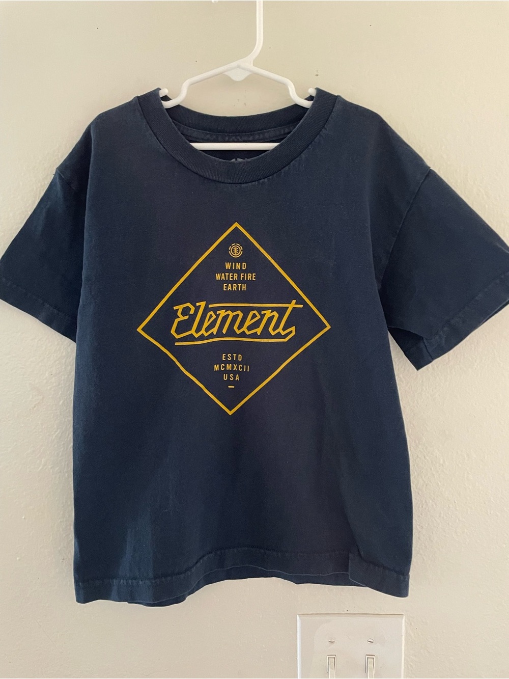 Element Skateboards Boys Kids Small Navy Blue Stadium Diamond Graphic Tee